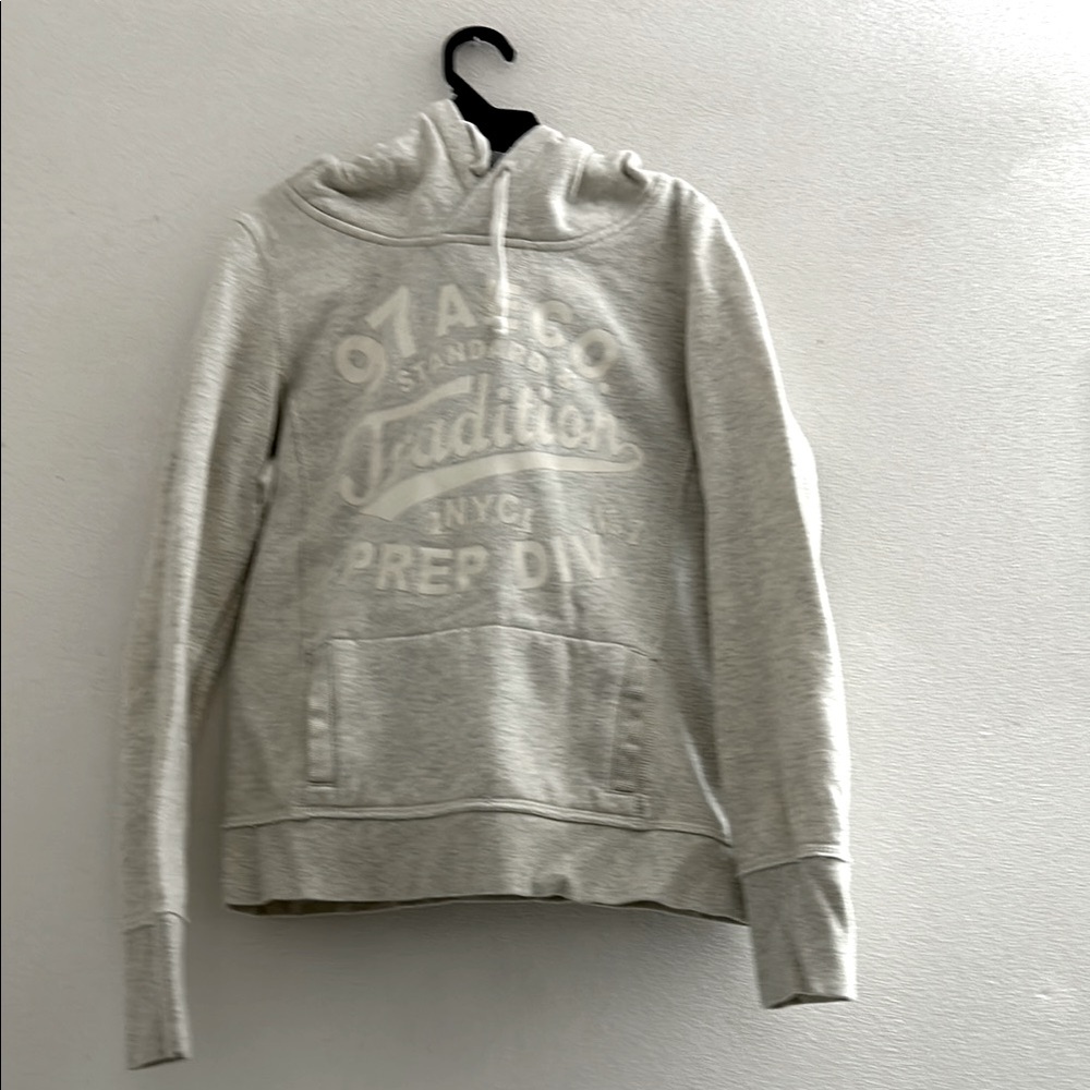 Women’s American Eagle Gray Hoodie Sweatshirt Size Medium!